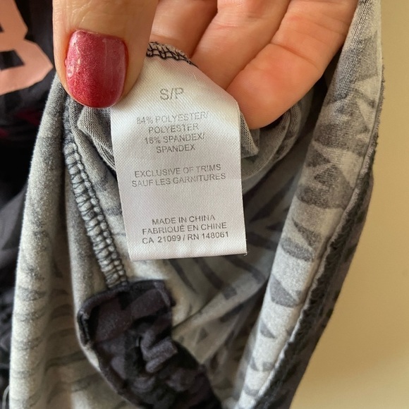 ⭐️2 FOR $20⭐️ Move by Ardene super soft cinched Racerback tank top size Small. - Picture 6 of 6